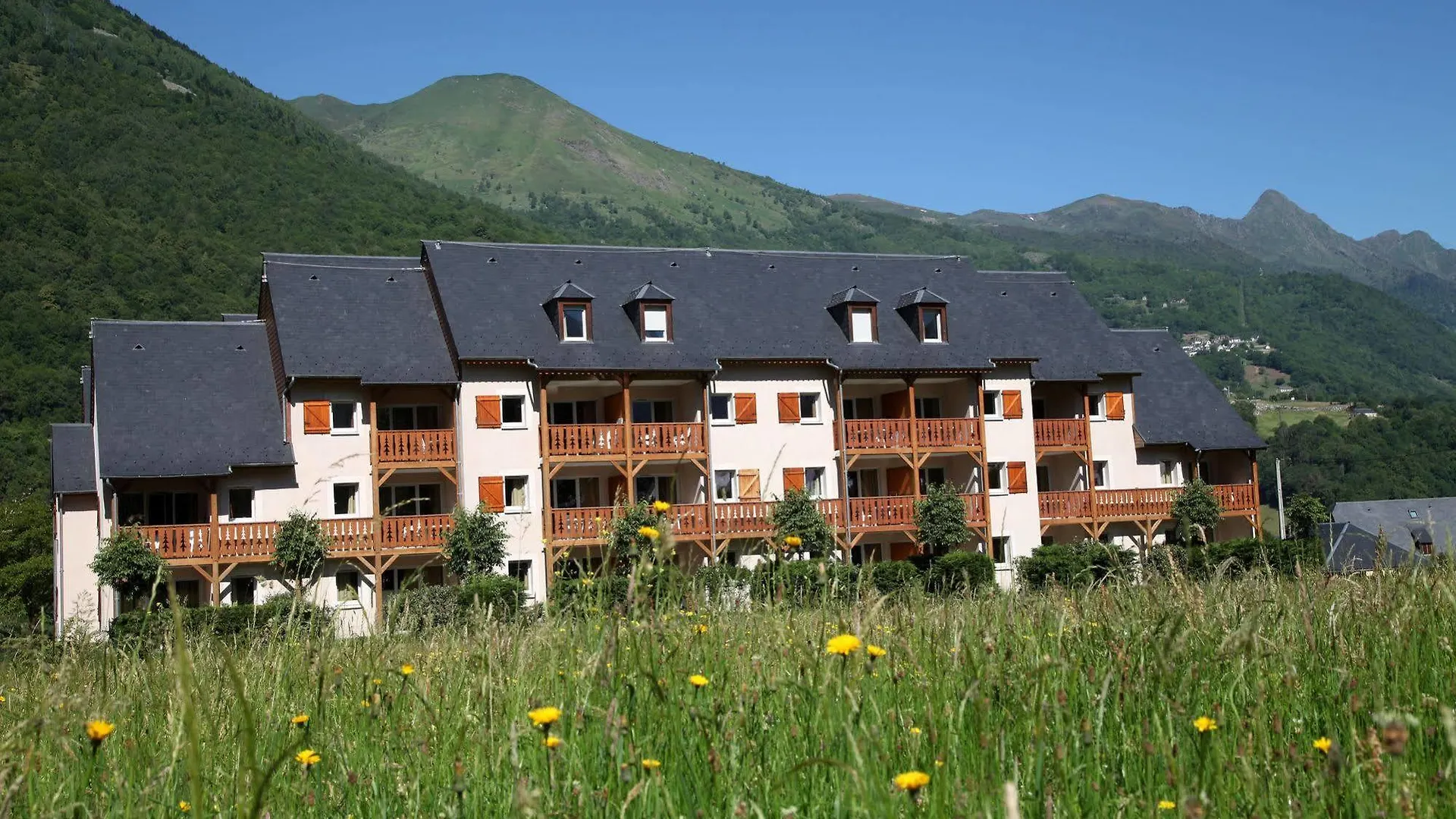 Residence Val De Roland Luz-Saint-Sauveur Aparthotel