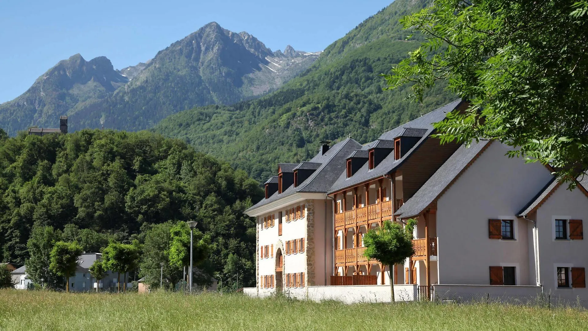 Residence Val De Roland Luz-Saint-Sauveur